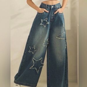 Sage & Fig Women's Blue Star Pattern Wide-Leg Jeans